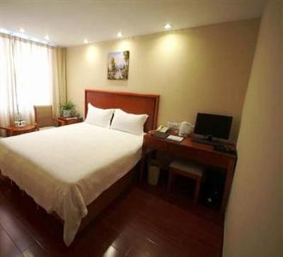 фото отеля GreenTree Inn Rizhao Bus Terminal Station Business Hotel