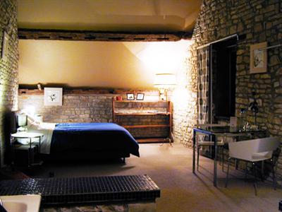 фото отеля Chambre d'hotes L'Ecrin du Serein