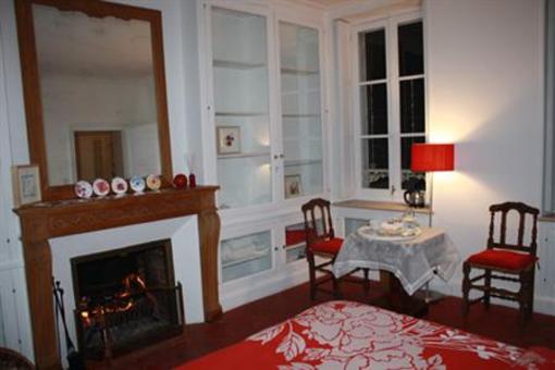 фото отеля Chambre d'hotes L'Ecrin du Serein