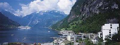 фото отеля Hotel Geiranger Stranda