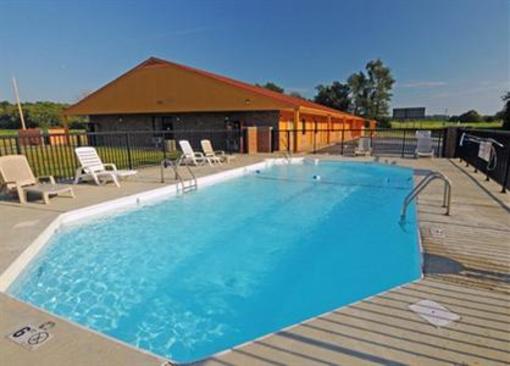 фото отеля Econo Lodge Cornersville