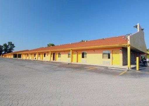 фото отеля Econo Lodge Cornersville