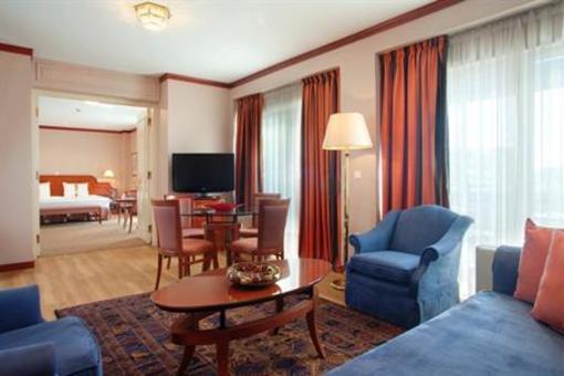 фото отеля Holiday Inn Thessaloniki