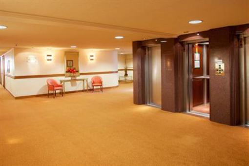 фото отеля Holiday Inn Thessaloniki