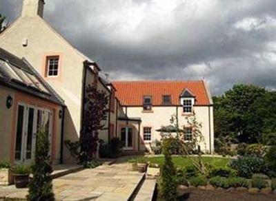 фото отеля Cairnie Cottage B&B