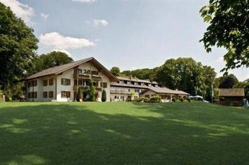 фото отеля Landhotel Huber Am See Munsing