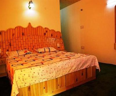 фото отеля Red Rose Cottages