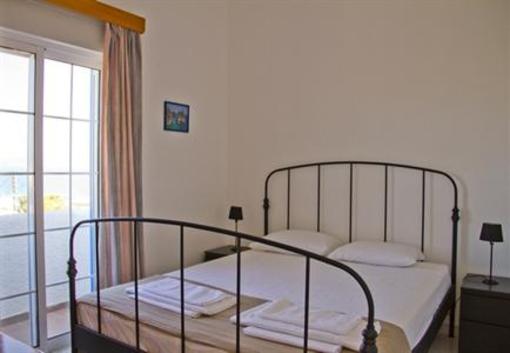 фото отеля Blue Dolphin Studios & Apartment