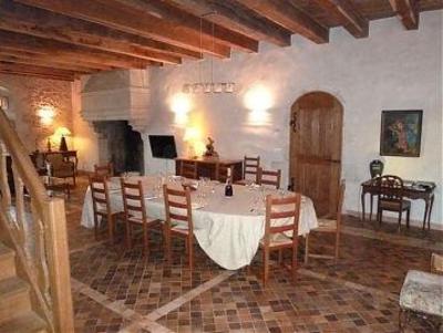 фото отеля Le Vieux Chateau - Chambres et Table d'hotes