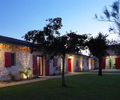 фото отеля Chateau Lavergne-Dulong - Chambres d'Hotes