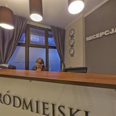 фото отеля Hotel Srodmiejski