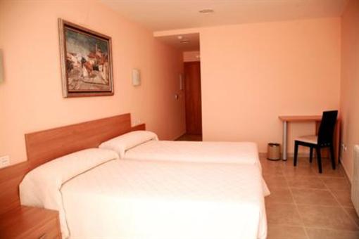 фото отеля Hostal San Pedro