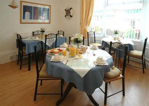 фото отеля Roker View Guest House