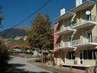 Xenonas Sta Tzakia Hotel Karpenisi