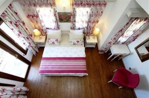 фото отеля Badem Tatil Evi