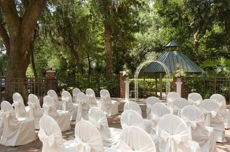 фото отеля Hilton Garden Inn Tampa East/Brandon