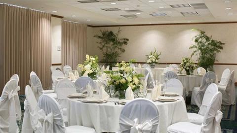 фото отеля Hilton Garden Inn Tampa East/Brandon