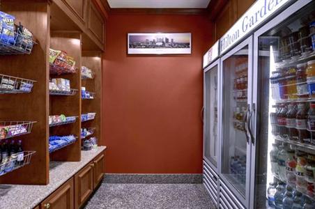 фото отеля Hilton Garden Inn Tampa East/Brandon
