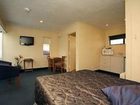 фото отеля Commodore Motel