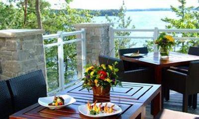 фото отеля Touchstone On Lake Muskoka Resort Bracebridge