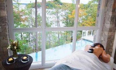 фото отеля Touchstone On Lake Muskoka Resort Bracebridge