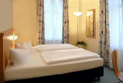 фото отеля Lug ins Meer Hotel Heringsdorf