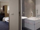 фото отеля Doubletree by Hilton Hotel Amsterdam Centraal Station