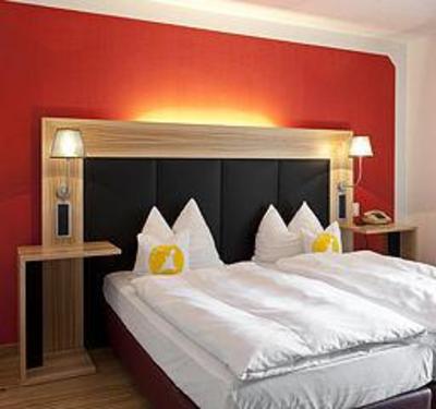 фото отеля Hotel Am Steinberg Röthenbach an der Pegnitz