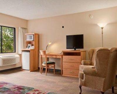 фото отеля Travelodge Prince George