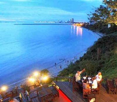 фото отеля Sunrise Beach Resort & The Lodge