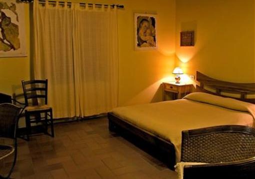 фото отеля Tassinaia Bed & Breakfast