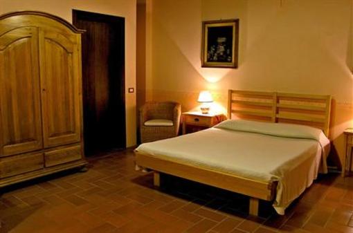 фото отеля Tassinaia Bed & Breakfast