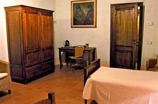 фото отеля Tassinaia Bed & Breakfast