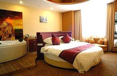фото отеля Tianyi Business Hotel