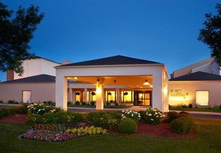 фото отеля Courtyard Hotel Saint Paul Airport Mendota Heights