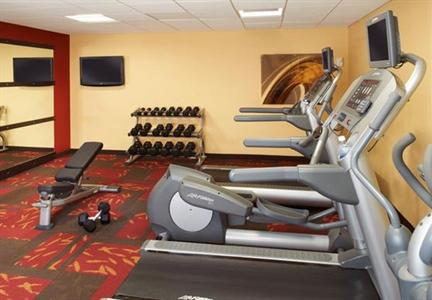 фото отеля Courtyard Hotel Saint Paul Airport Mendota Heights
