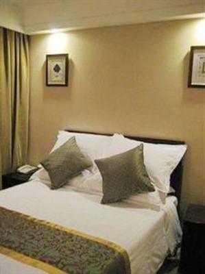 фото отеля Juchuan Holiday Hotel