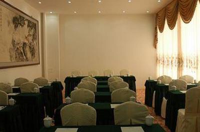 фото отеля Juchuan Holiday Hotel