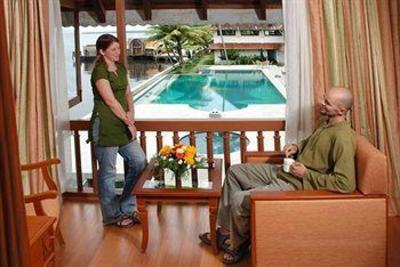 фото отеля Lemon Tree Vembanad Lake Resort Alleppey
