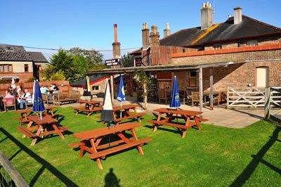 фото отеля Black Dog Inn Broadmayne