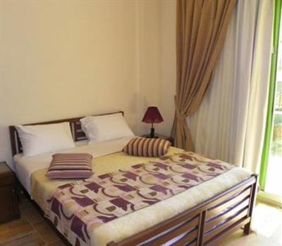 фото отеля La Siesta Apartments