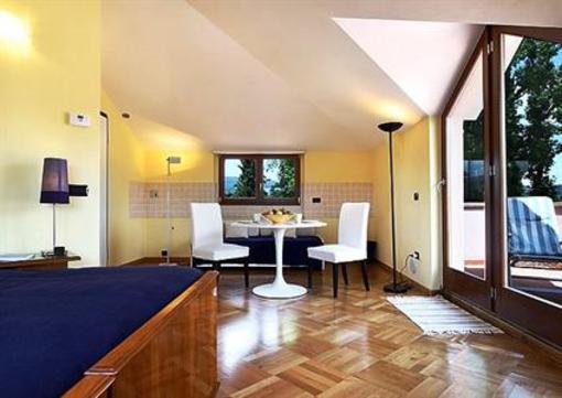 фото отеля Residence Borgo la Fornace Poppi