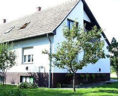 фото отеля Balaton Apartman House 1