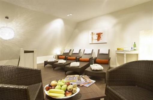 фото отеля Rackmers Hof Hotel Garni Oevenum