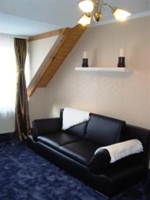 фото отеля Hotel & Gasthof Zum Goldenen Hirsch