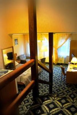 фото отеля Hotel & Gasthof Zum Goldenen Hirsch