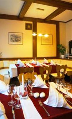фото отеля Hotel & Gasthof Zum Goldenen Hirsch