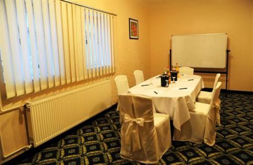 фото отеля Hotel & Gasthof Zum Goldenen Hirsch