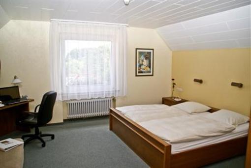 фото отеля Hotel Zur Brücke Harsewinkel