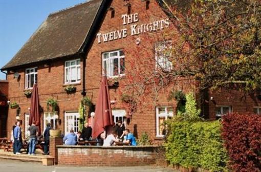 фото отеля The Twelve Knights